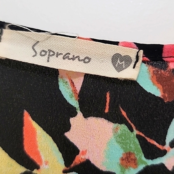 SOPRANO WOMEN'S FLORAL PRINT BEACH WRAP SHRUG KIMONO SIZE L - Picture 6 of 7